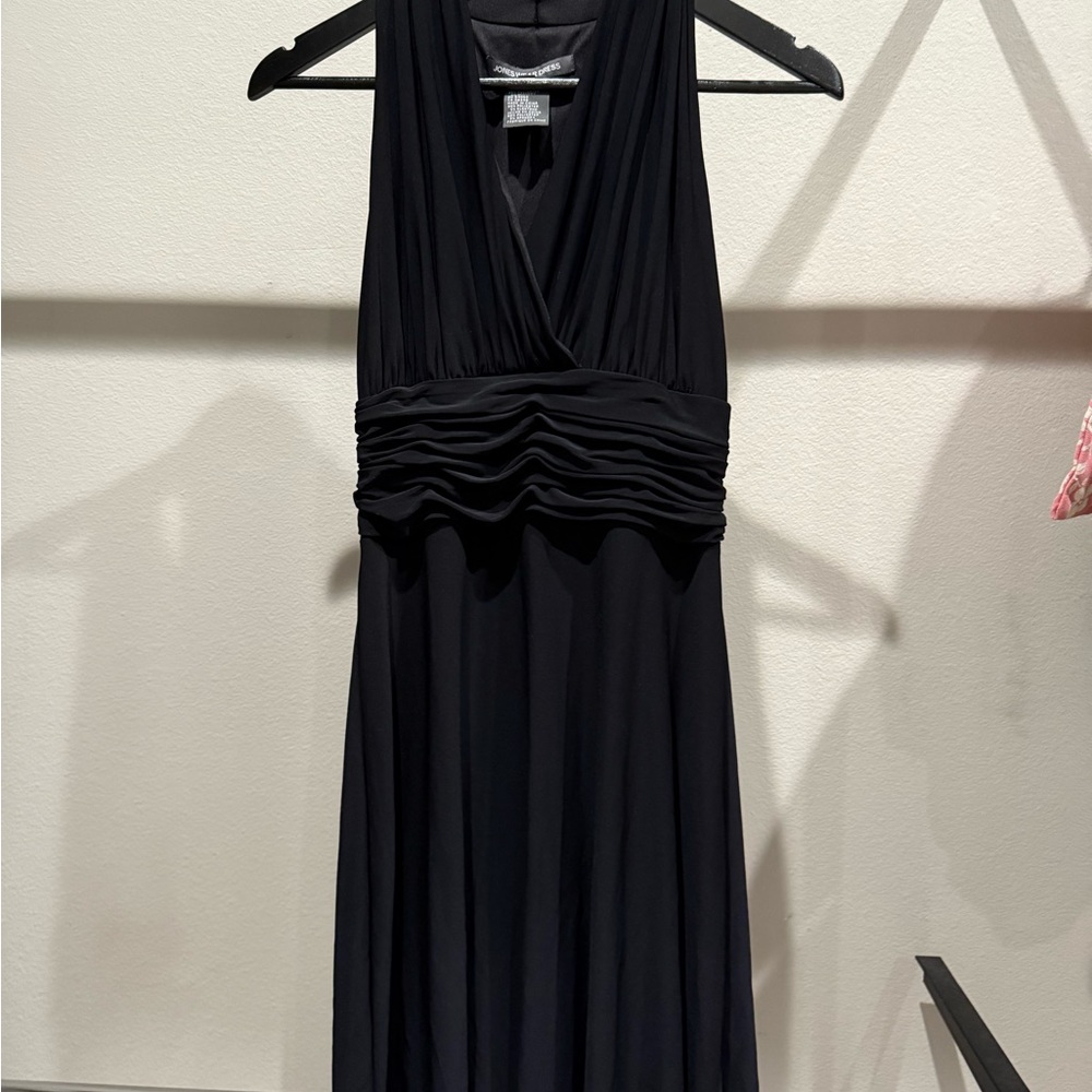 Jones Wear Black Midi Dress
